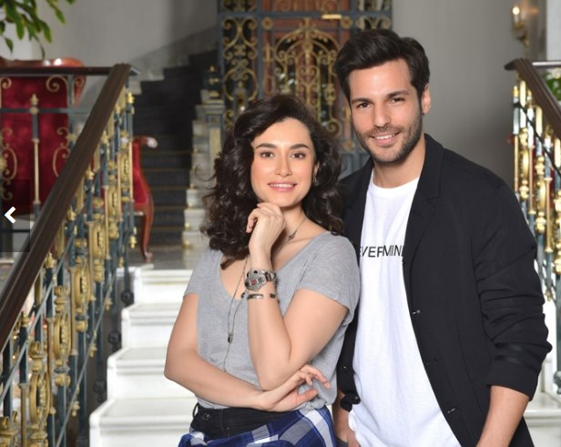 Yaz ekranlarında Hande Erçel’den Hande Doğandemir’e kadar pek çok isim var!