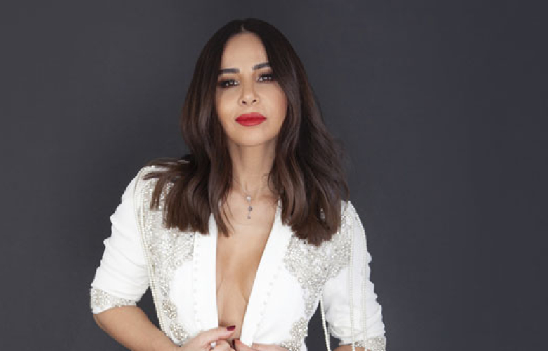 Betül Demir: "JLo’yu görünce kalçalarımla barıştım"