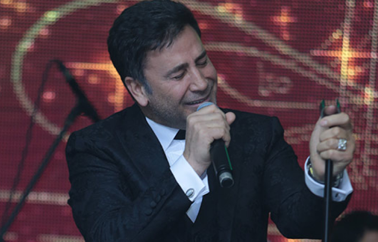 Üç ayrı kadından 9 çocuğu olan İzzet Yıldızhan'dan şoke eden sözler: "Mutsuz insanlar benimle uğraşıyor!"