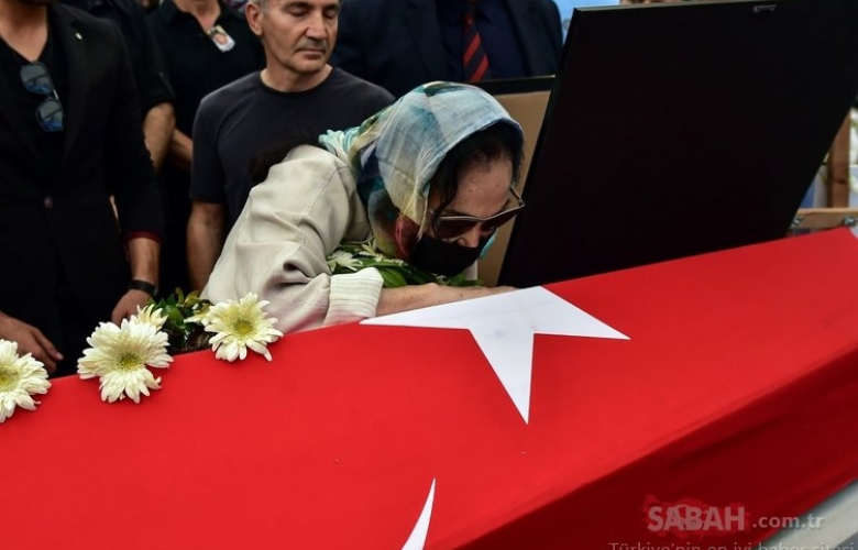 Cüneyt Arkın: "Türkan'la ilk filmimi çekerken sakın gözlerinin içine bakma ölürsün" dediler! 