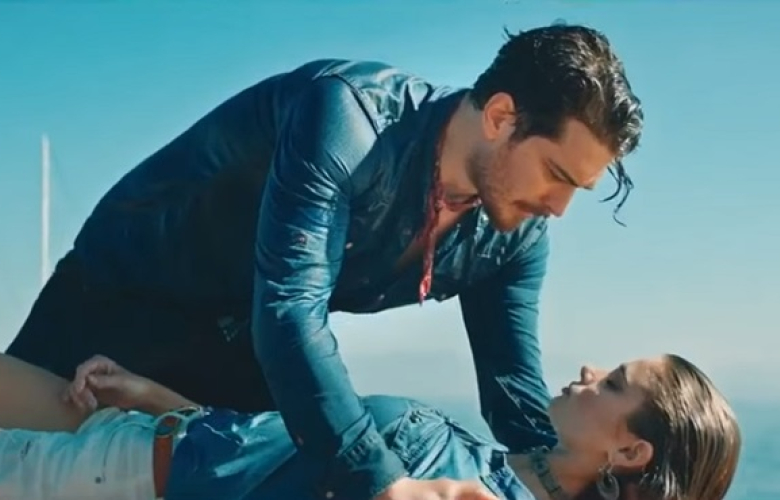 Çağatay Ulusoy gönlünü kaptırdı! işte yeni aşkı!
