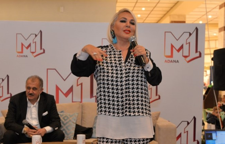 Yalanı Temiz Magazin ortaya çıkardı! "Devlet Sanatçısıyım" demişti! Devlet Sanatçısı değil!