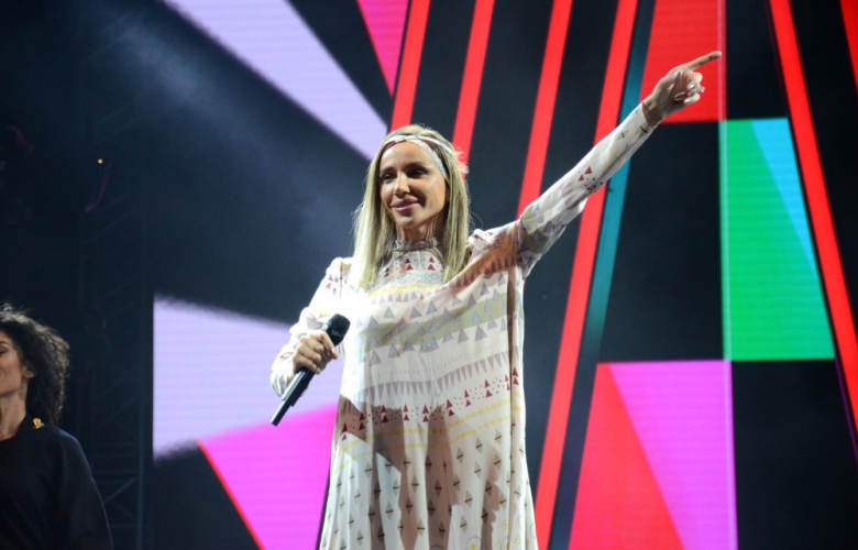 Gülşen'e konser öncesi dayak şoku!