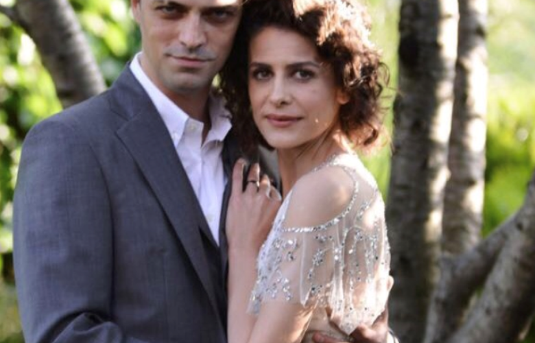 Paramparça'nın Dilara'sı anne oldu​