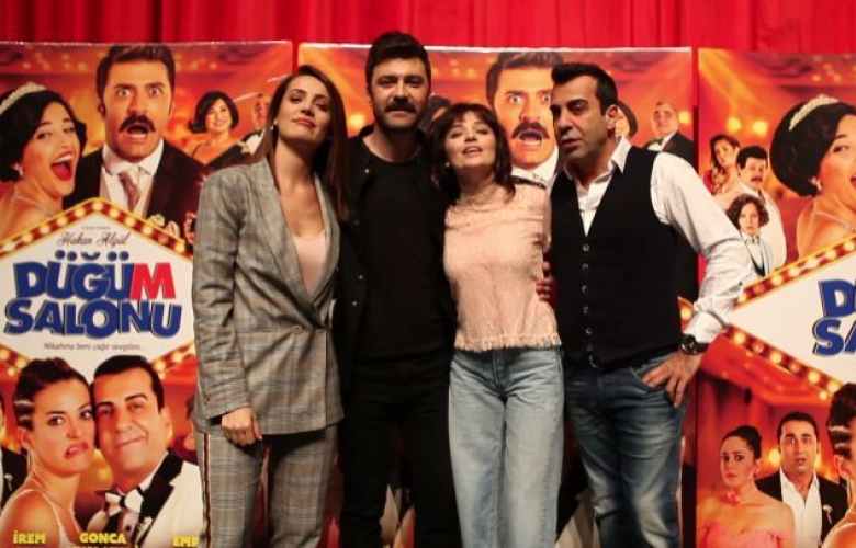"Düğüm Salonu" düğünden sonra şimdi de sinema bastı! ​ 