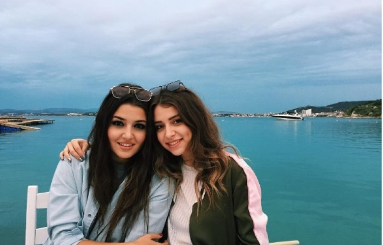 Hande Erçel'in ablası Gamze Erçel oyuncu olma yolunda!