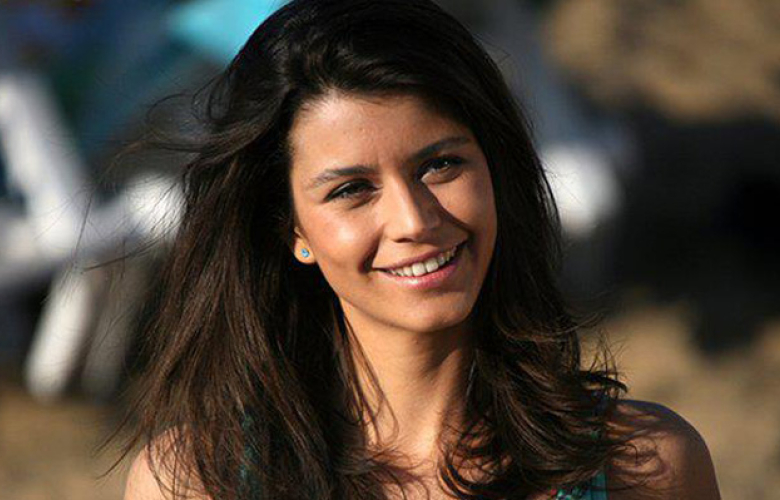 Beren Saat "Kürk Mantolu Madonna" olacak mı?