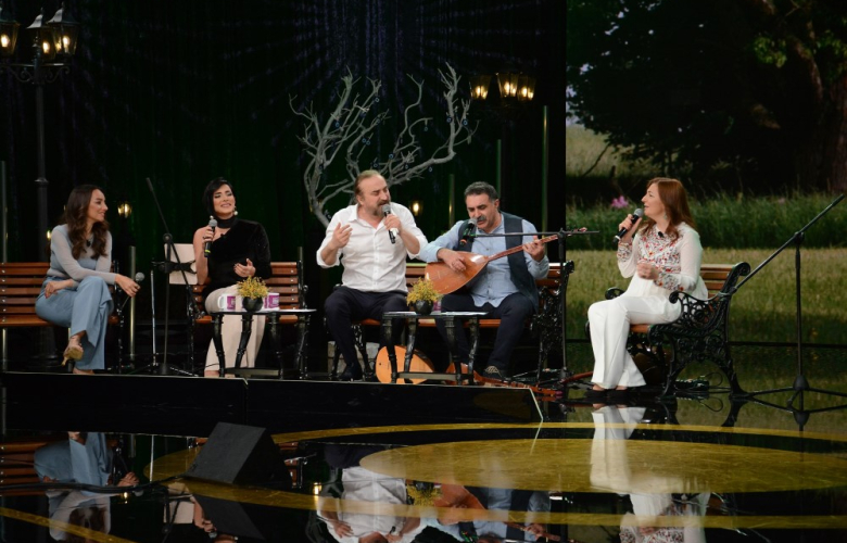Volkan Konak'ta Cuma akşamı türkü ziyafeti var