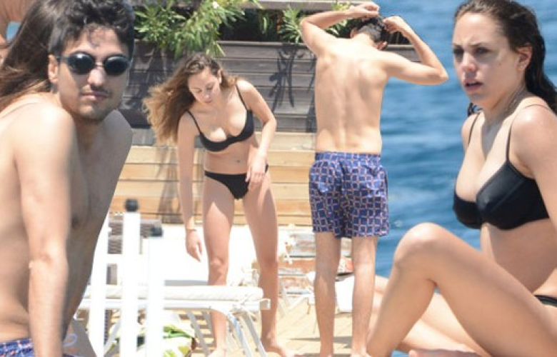 Topkapı Sarayı'ndan Bodrum'a! Genç Osman'la Dilruba Sultan denizde.