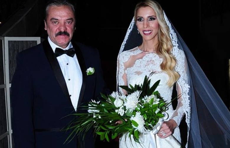  Haziran ayında evlenmişlerdi. "Cicim ayları" kısa sürdü.