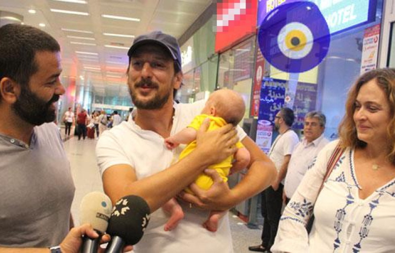 Ceyda Düvenci doğum için gittiği Amerika'dan döndü... 