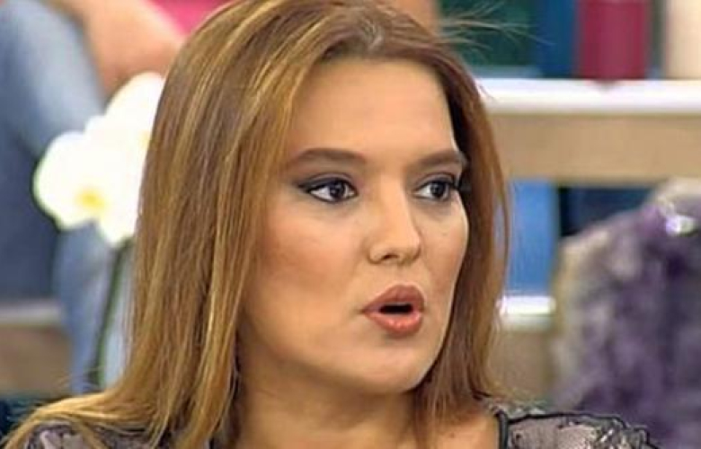 Demet Akalın'dan takipçisine ayar