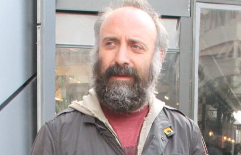 Halit Ergenç isyan etti!