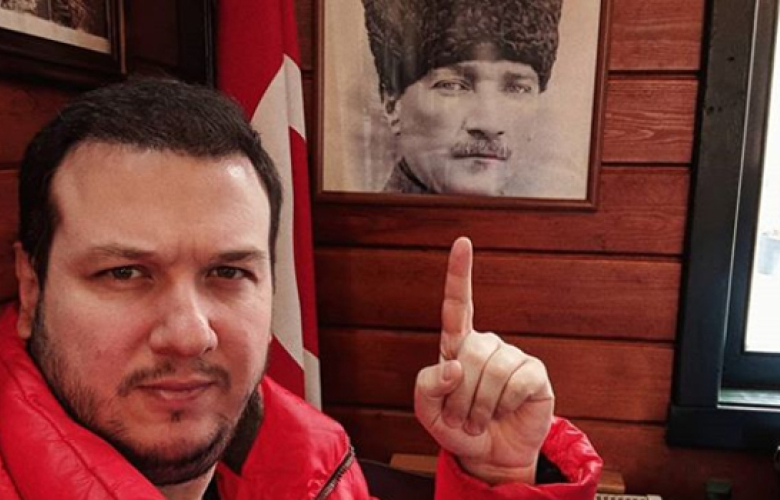 Şahan Gökbakar'dan Atatürk paylaşımı: "Büyük adamsın. İyi ki varsın"