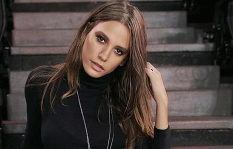 Serenay Sarıkaya servet kazanacak! O firmayla yeniden anlaştı