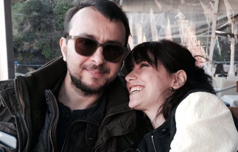 Hazal Kaya ile Ali Atay'ın düğün davetiyesi ortaya çıktı!