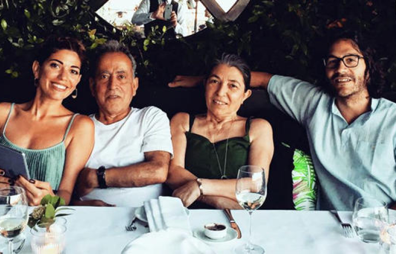 Ünlü oyuncunun ailesi, damatlarının ailesi için dil kursuna gitti