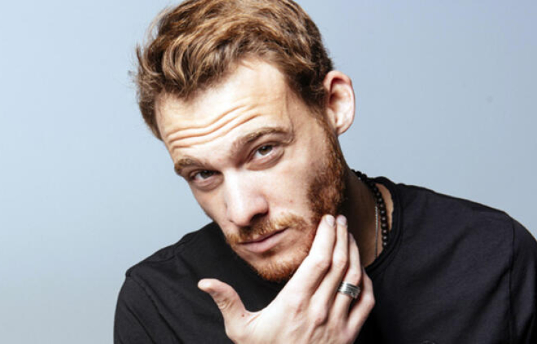 Kerem Bürsin’in üniversite arkadaşları