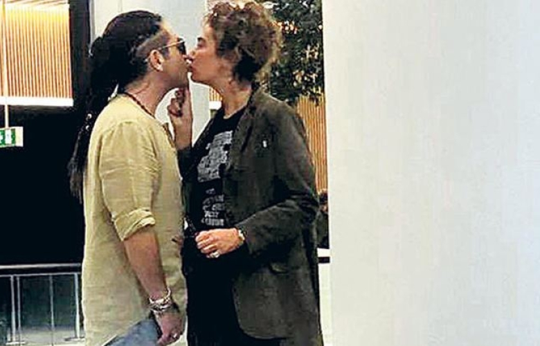 Sıla ve Hazer Amani öpüşürken görüntülendi 