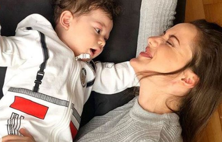 Fahriye Evcen'in Karan'la olan fotoğrafı rekor kırdı