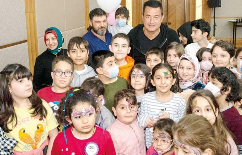 Çocuklara moral oldular