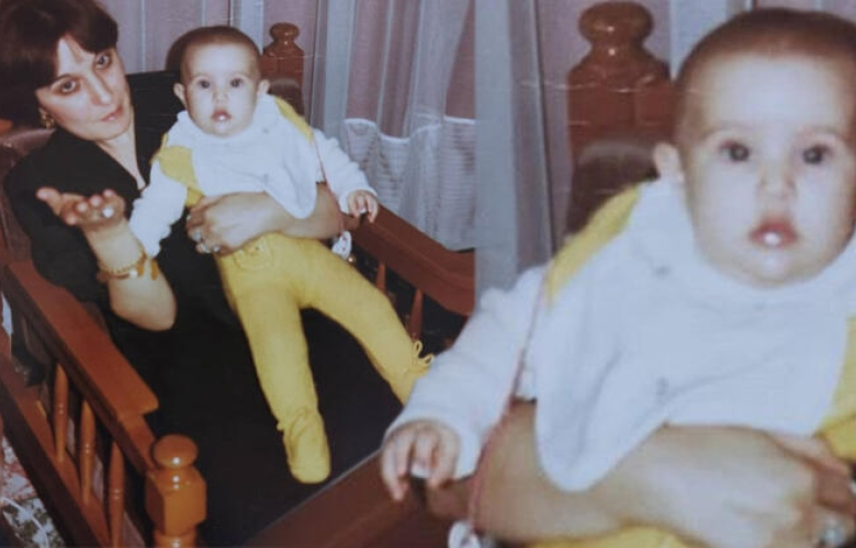 O şimdi çok ünlü bir popstar! Annesinin kucağında, etraftan bihaber! Onu tanıdınız mı?