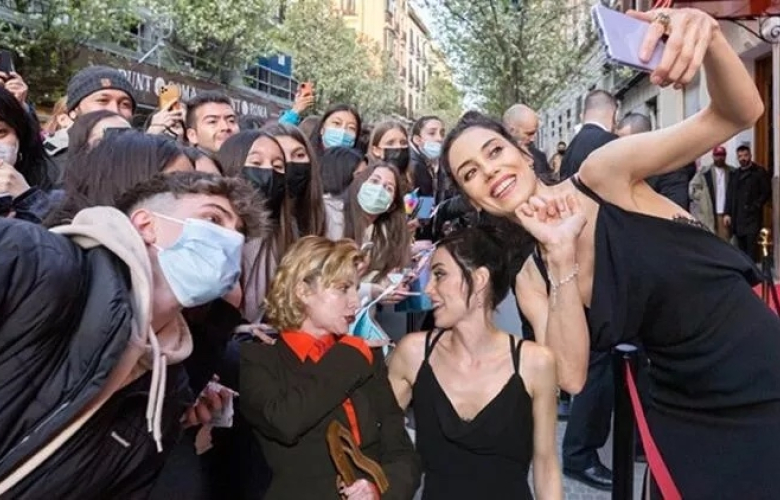 Madrid'de Cansu Dere rüzgarı!