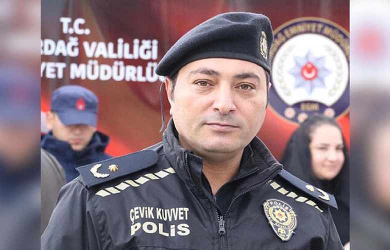 Depremzedelerin yardım malzemelerini evine götürdüğü iddia edilen emniyet müdürü tutuklandı