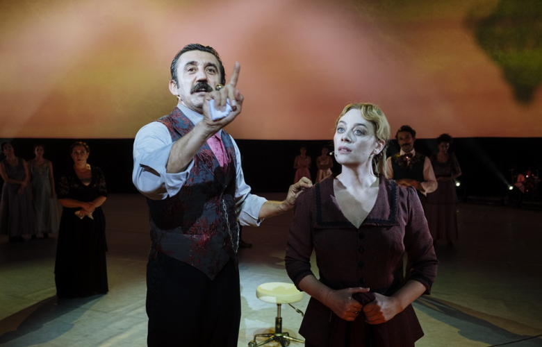 'AFİFE' OYUNUNA YOĞUN İLGİ!