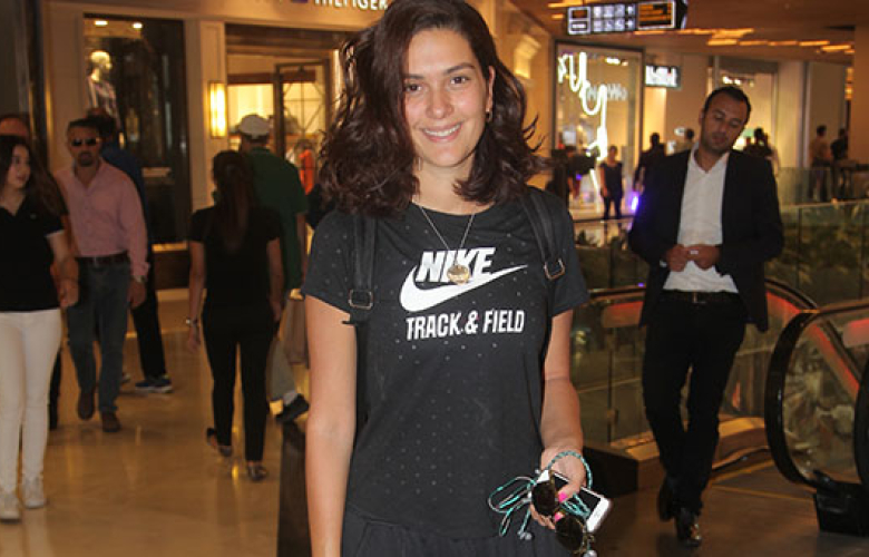 Bergüzar Korel'in doğal güzelliği