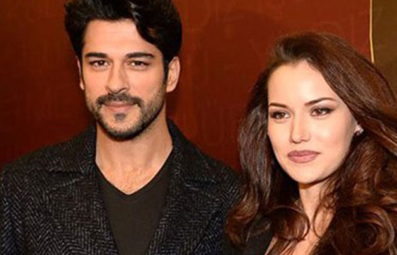 Fahriye Evcen ve Burak Özçivit'e kafede şok!