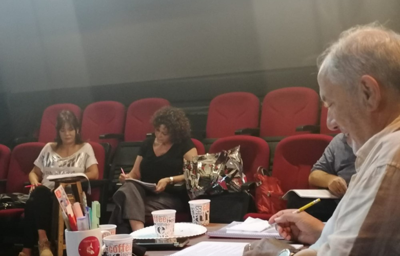Tiyatroda Corona Virüs  şoku! Bütün ekibe bulaştı...