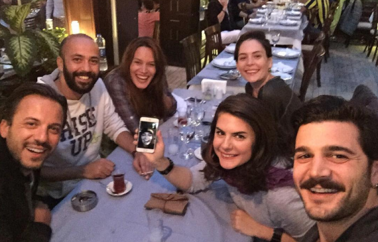 Birce Akalay'dan teknolojik buluşma!