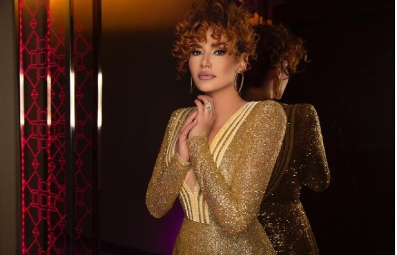 Deniz Seki 'Savaş ve Aşk'ı müzikseverlere sundu...