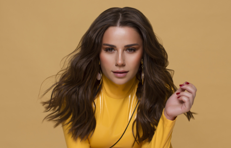 Merve Özbey'den corona önlemli klip! 