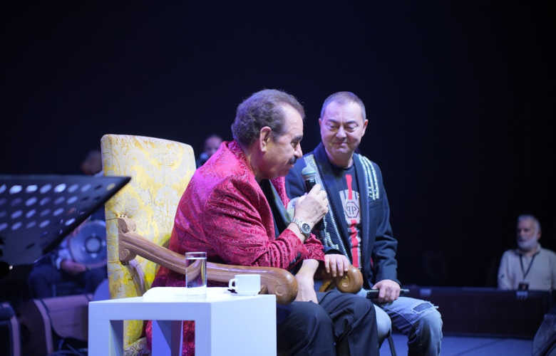 YILBAŞINDA İBRAHİM TATLISES VE SERDAR ORTAÇ AYNI SAHNEDE