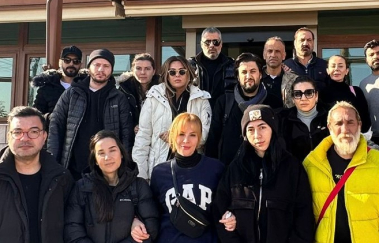 Moral vermek için deprem bölgesine gittiler