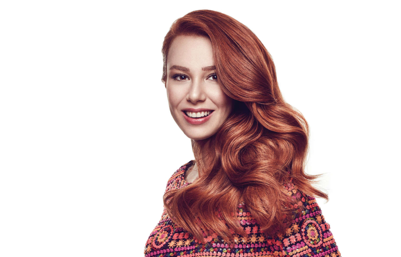 VİDEO HABER! Elçin Sangu 2. reklam filmi için kamera karşısına geçti. İşte kamera arkası görüntüleri.