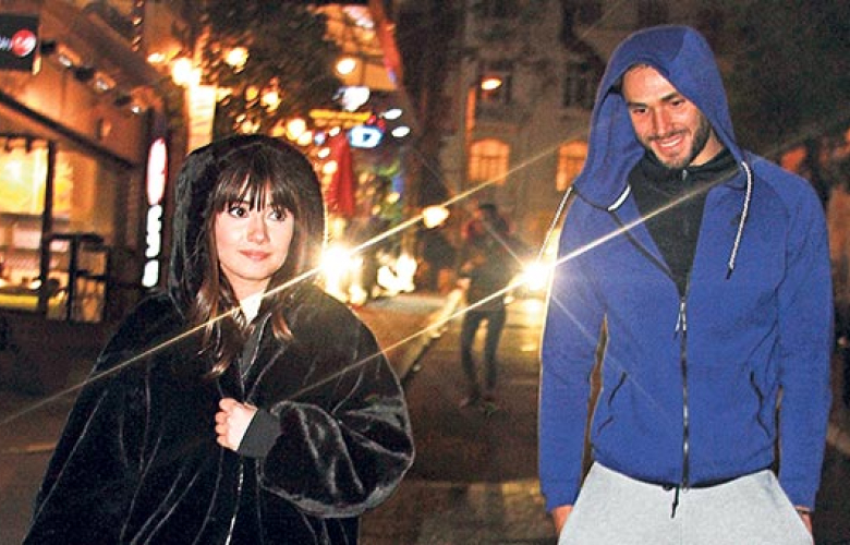 Adı uzun zamandır ‘Yasak Elma’ dizisindeki partneri Onur Tuna’yla anılan Sevda Erginci’nin, gerçek aşkı ortaya çıktı.