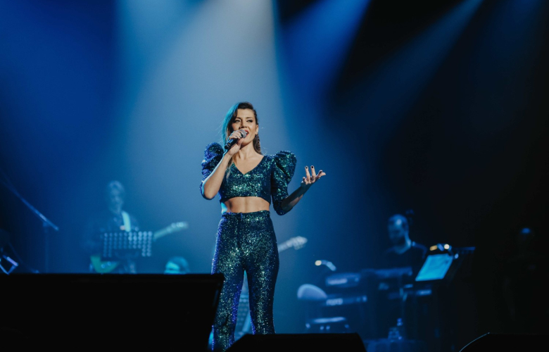 Gökçe Bahadır'dan ilk konser... 