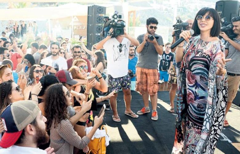 Gülşen organik anne olacak!