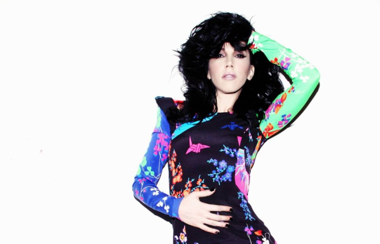 Hande Yener'den makyaj itirafı