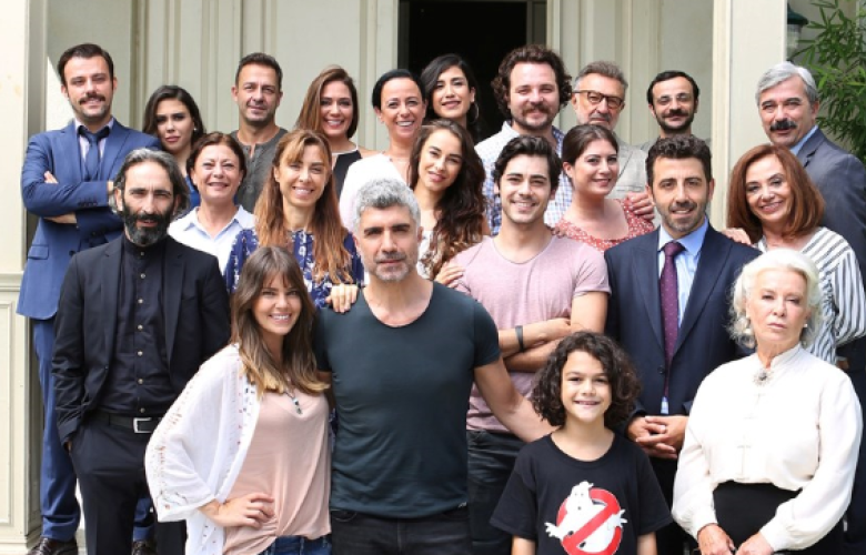 İstanbullu Gelin'in ünlü oyuncusu eşinden boşandı!