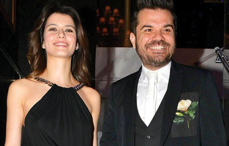 Kenan Doğulu ve Beren Saat'ten dördüncü yıl pozu!