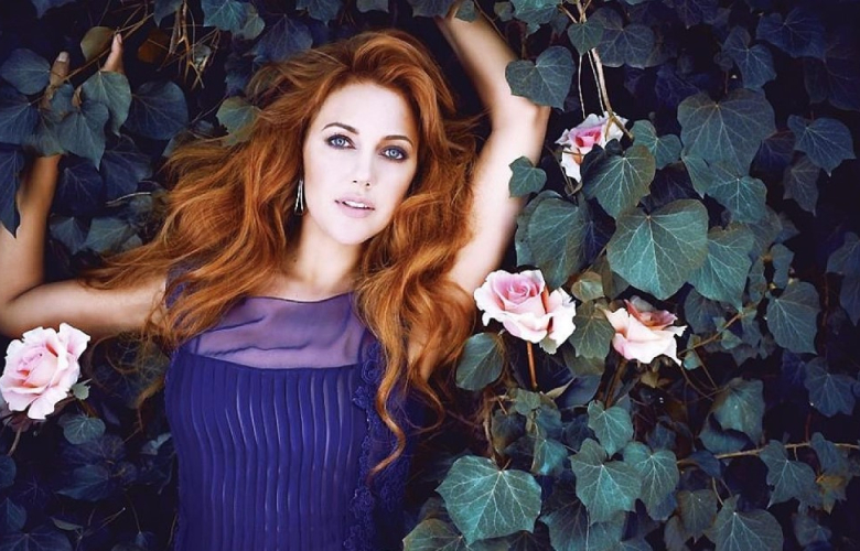 Meryem Uzerli'nin eğlence gecesi!