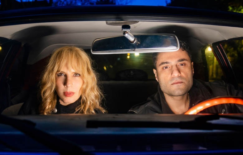 OZBİ VE SERTAB ERENER DÜETİ ''SAVAŞÇI'' YAYINDA