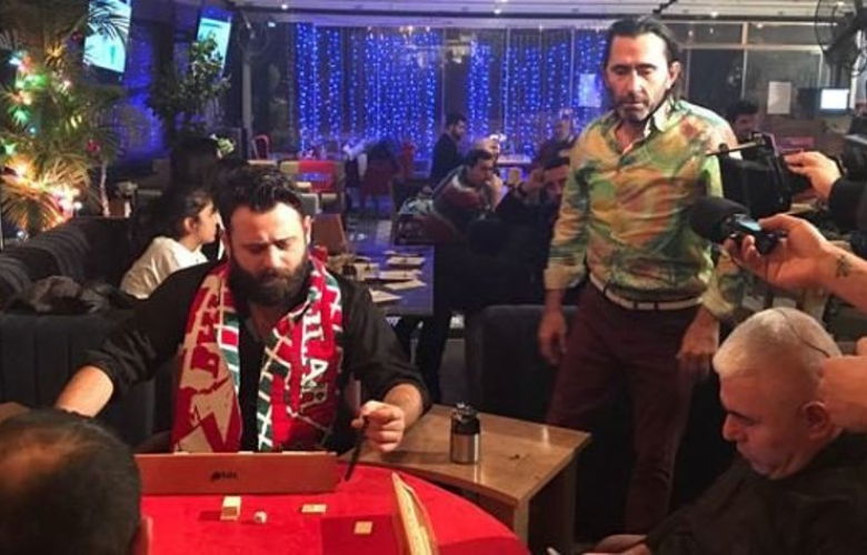 Survivor Erdi, oyuncu Peker Açıkalın'ı hastanelik etti