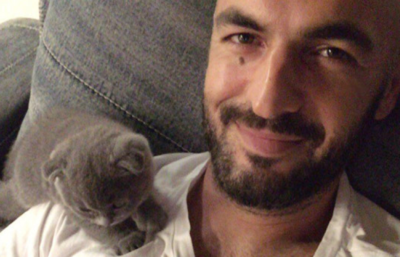 Soner Sarıkabadayı'nın kedisi kayıp