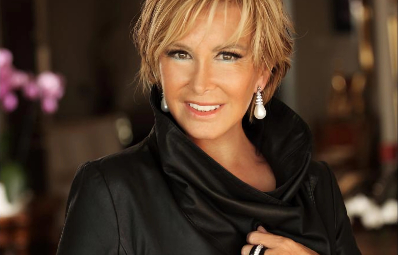 Filiz Akın anılıyor